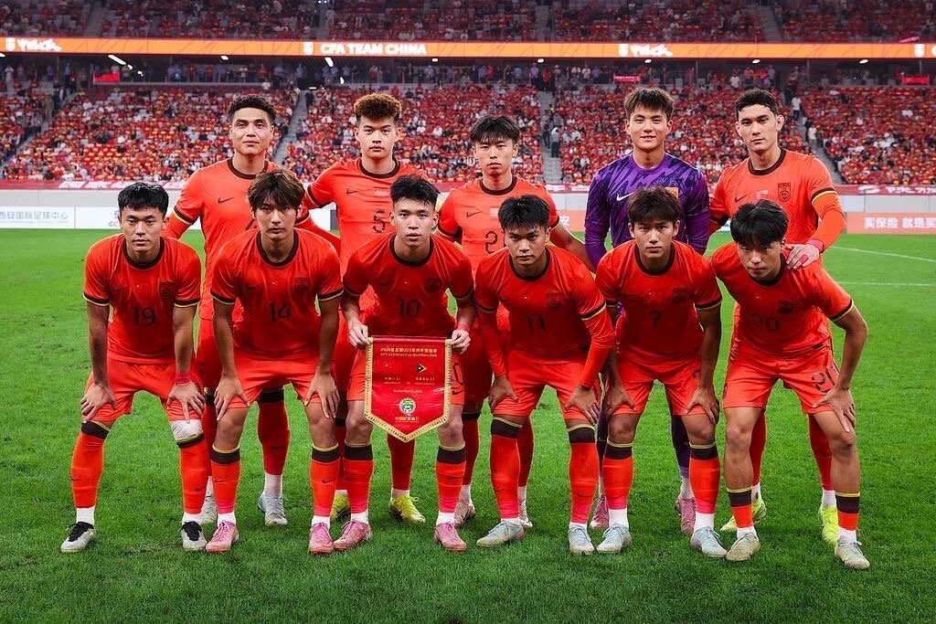 英超冠军争,夺战风云变,利物浦领跑,九游会,j9,九游会官方网站,j9官网,九游会游戏,j9真人游戏,九游会平台