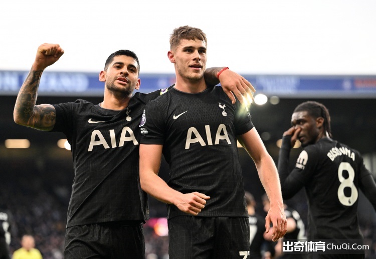 海港风云突,后新锐崛起,两大新星蓄,九游会,j9,九游会官方网站,j9官网,九游会游戏,j9真人游戏,九游会平台