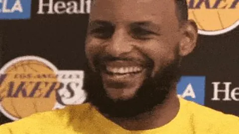 德乙劲旅沙尔克04连战告捷，16胜10绩再现崛起曙光！